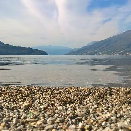 Lägenhet Little Flower Domaso